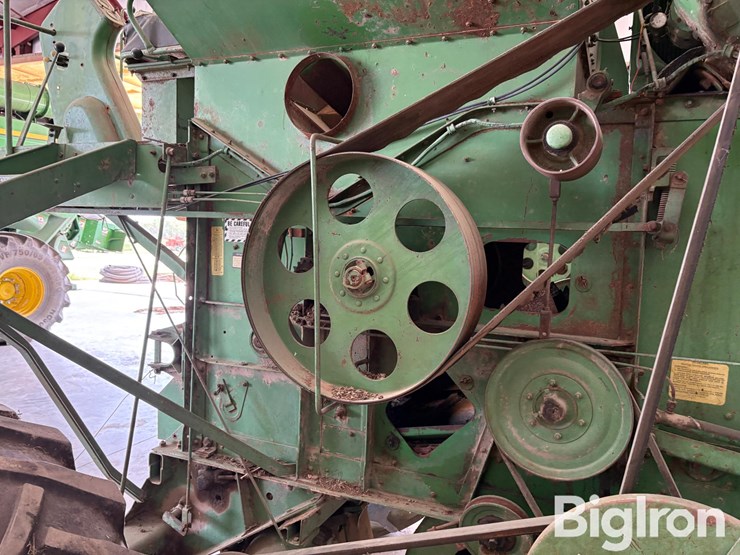 1959-john-deere-55-image-11