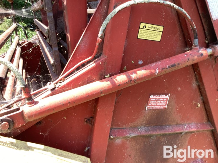 new-holland-850-image-15