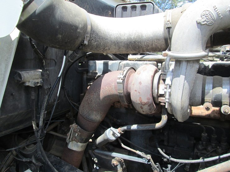 1993-mack-rd688s-image-29