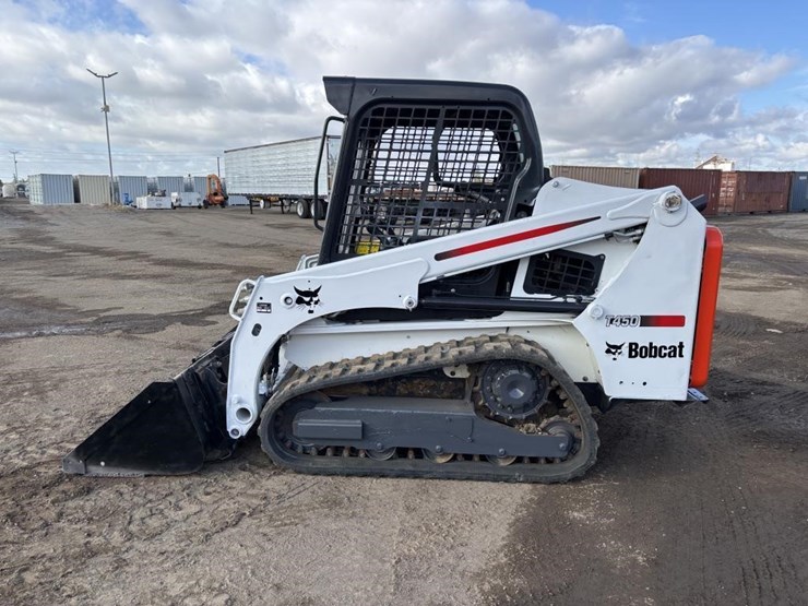 2020-bobcat-t450-image-5