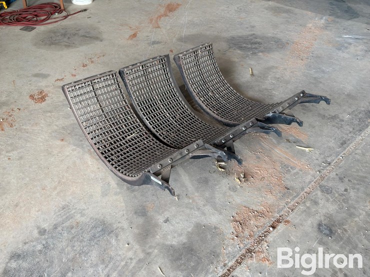 case-ih-large-wire-concaves-image-1