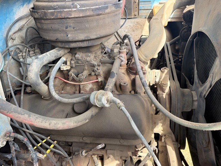 gmc-6500-truck-image-18