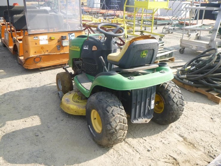 john-deere-l110-image-4