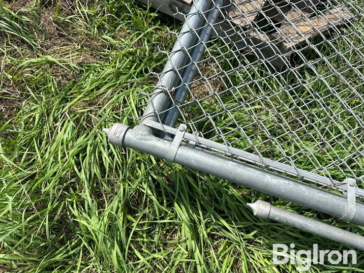 chain-link-fence-gates-image-18