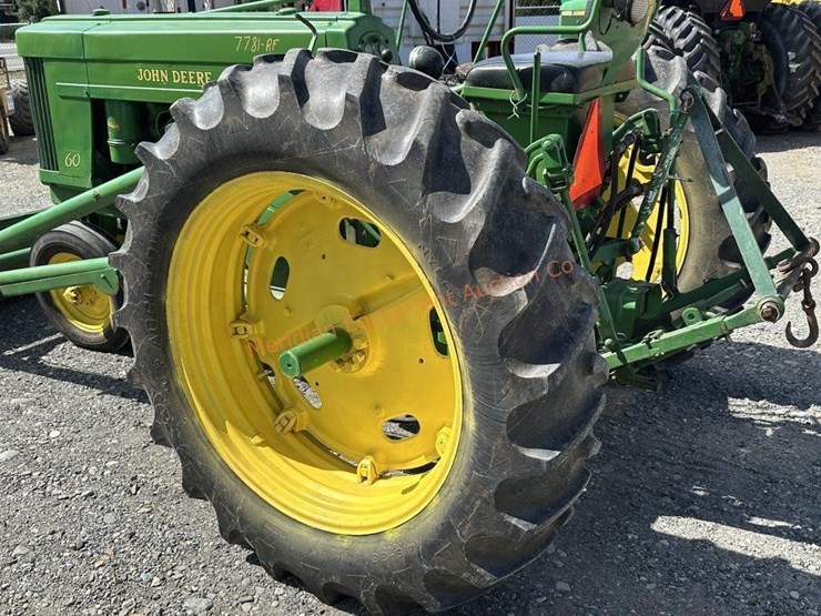 john-deere-60-image-13