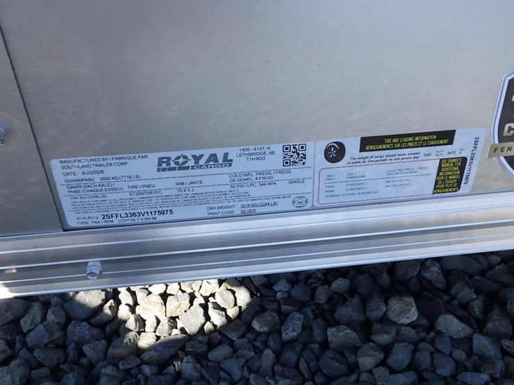 2027-royal-lcht35-7.516v-86-t/a-enclosed-trailer-image-22