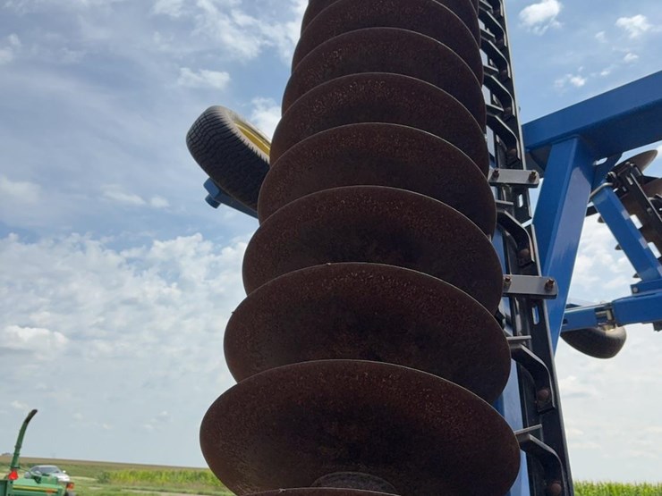 2012-landoll-6230-36-image-15