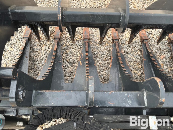 jenkins-skid-steer-brush-grapple-image-12
