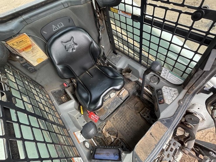 2017-bobcat-t595-image-15