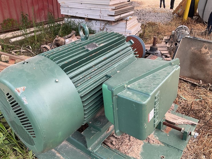 #171-•-toshiba-electric-motor-image-6