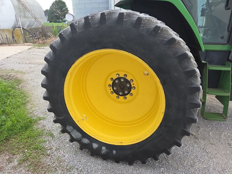 john-deere-7600-image-29