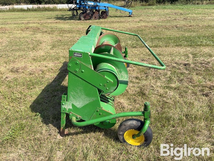 john-deere-7-image-4