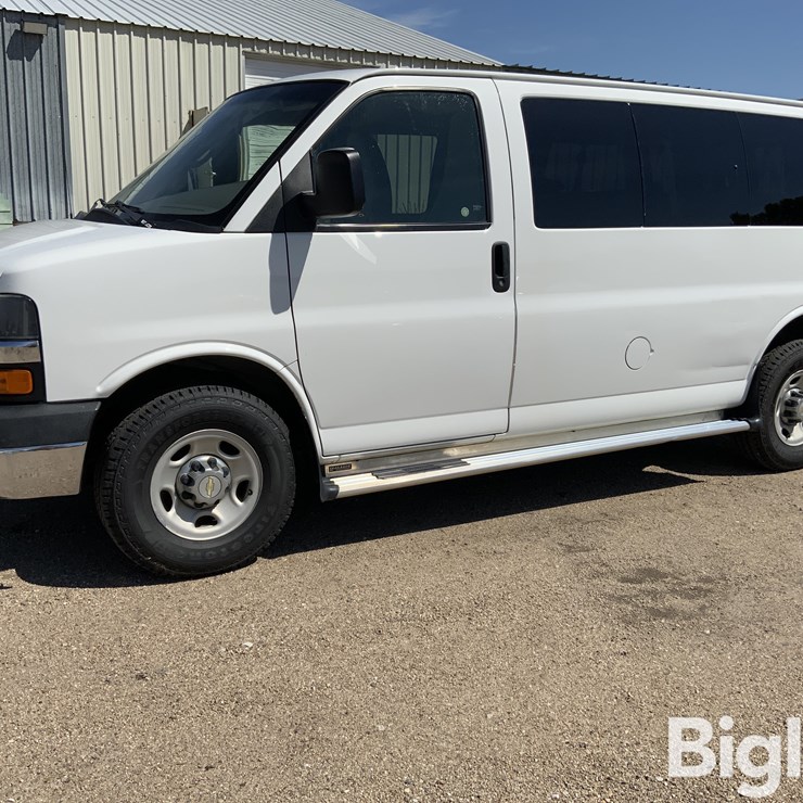 2010 CHEVROLET EXPRESS G3500
