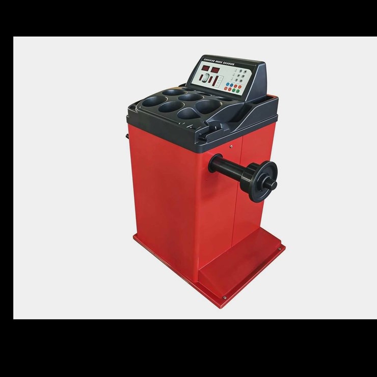 #1711 • TIRE BALANCING MACHINE
