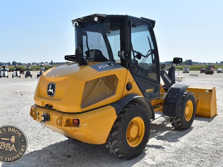 2024-deere-204-g-tier-image-7