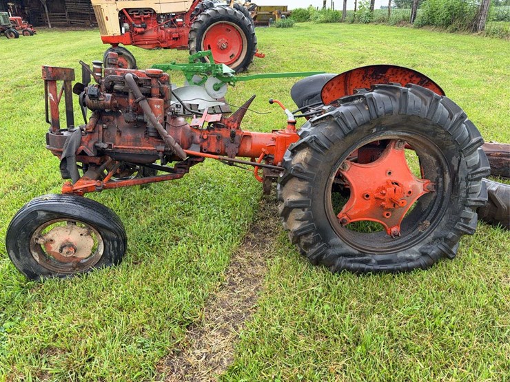 case-vac-parts-tractor-image-2