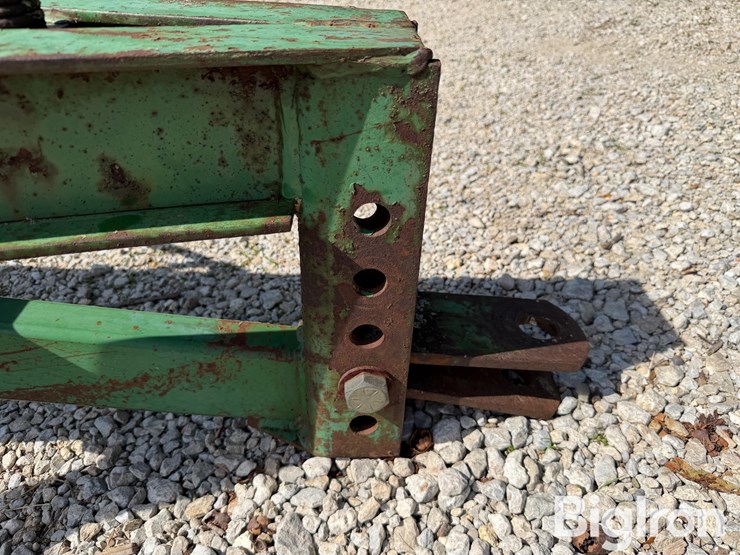 john-deere-100-image-9