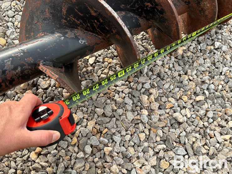 belltec-300-hydraulic-post-hole-digger-image-14