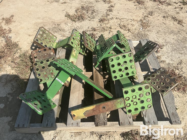 john-deere-30-image-9