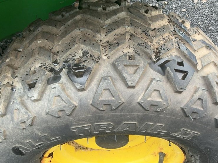 john-deere-gator-image-40