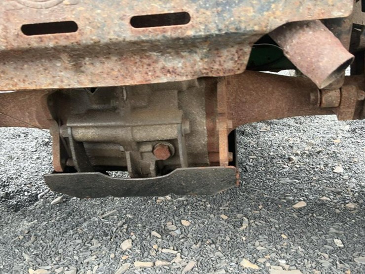 john-deere-gator-image-35
