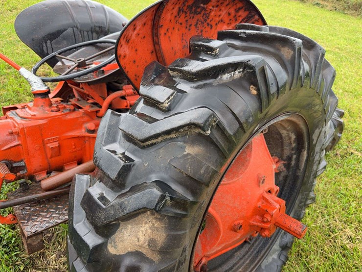 case-vac-parts-tractor-image-17