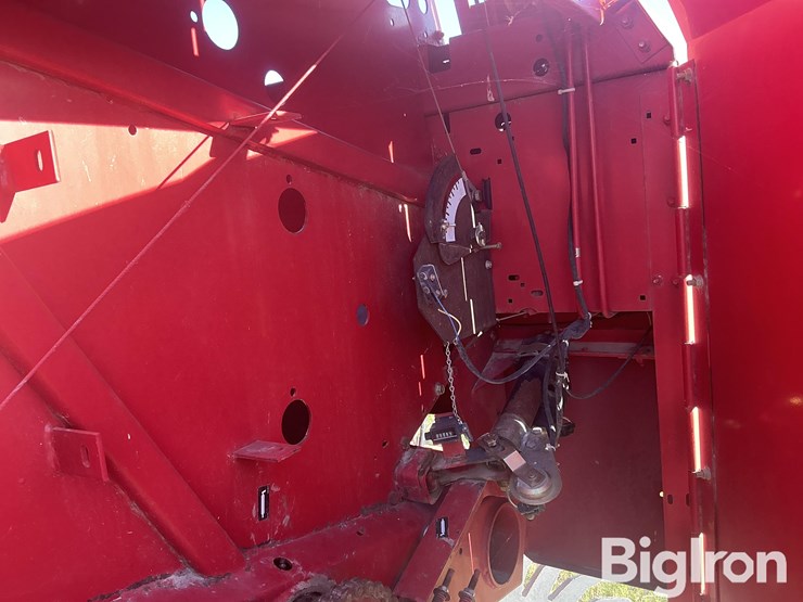 case-ih-rbx561-image-11