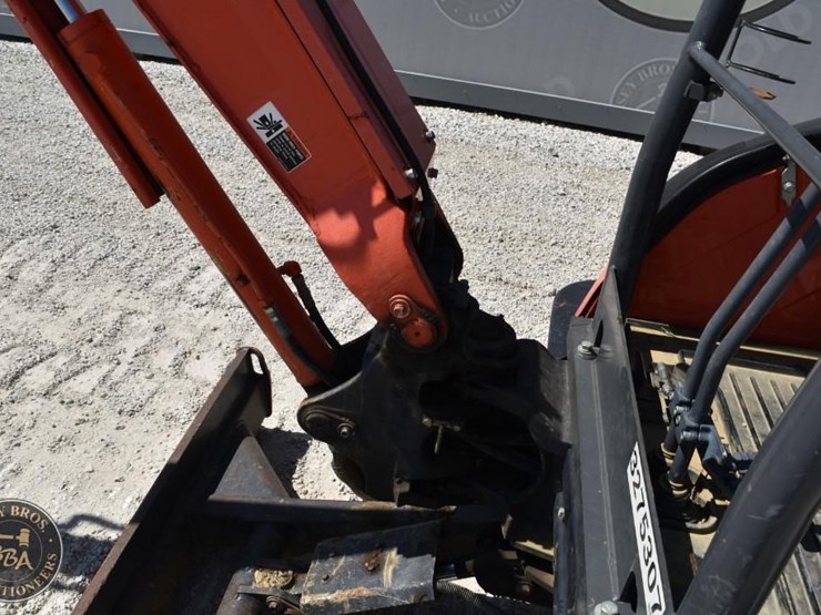 2020-kubota-kx71-3-image-44