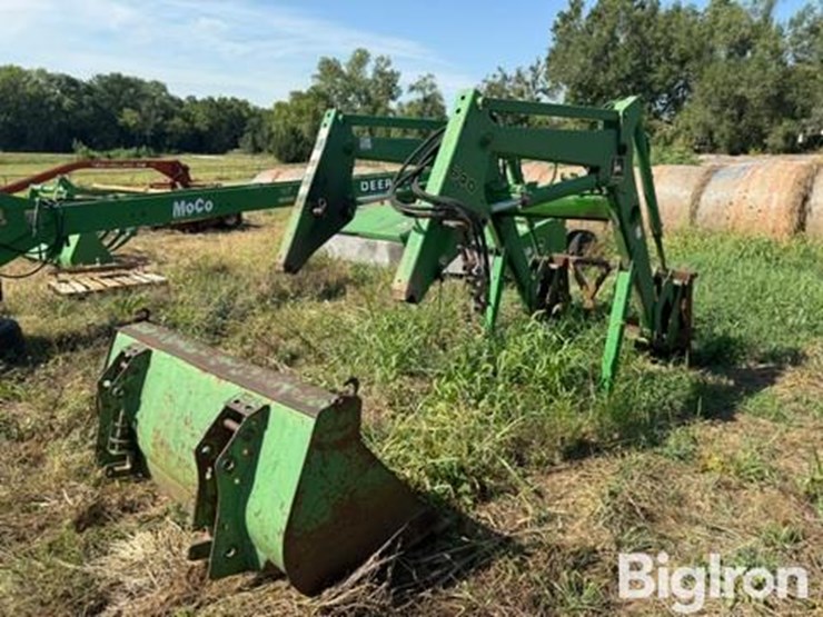 john-deere-640-image-1