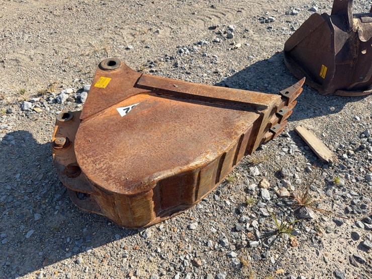 john-deere-24-image-3