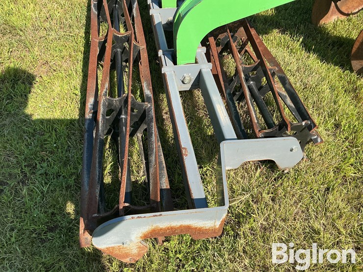 patriot-pivot-track-closer-image-19