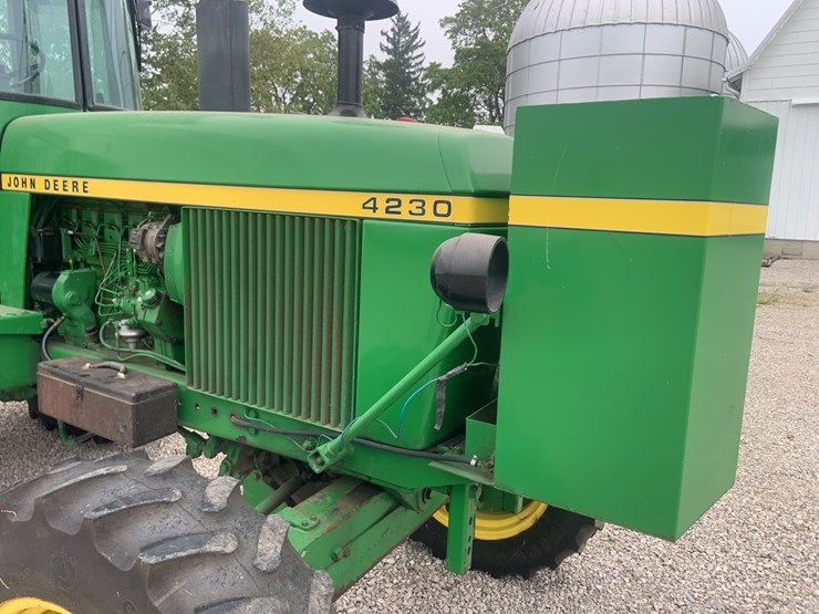 1977-john-deere-4230-image-16