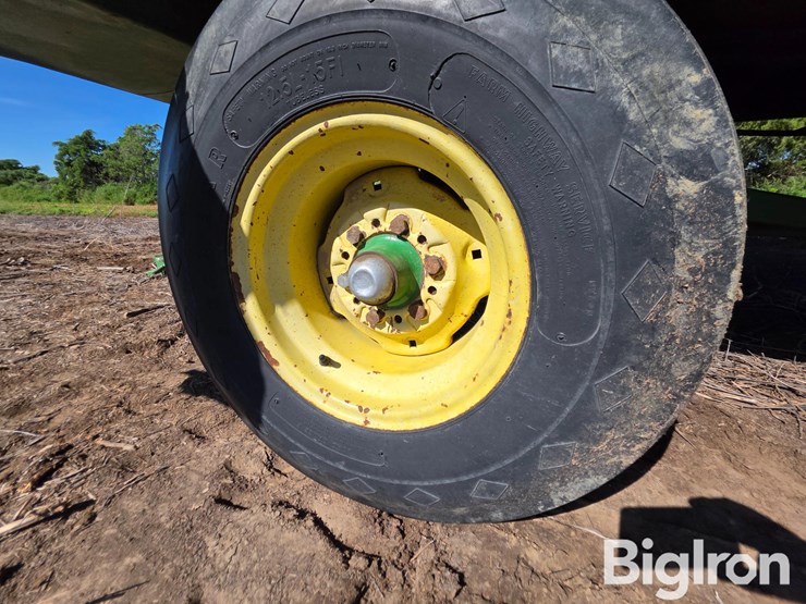 john-deere-716a-image-14