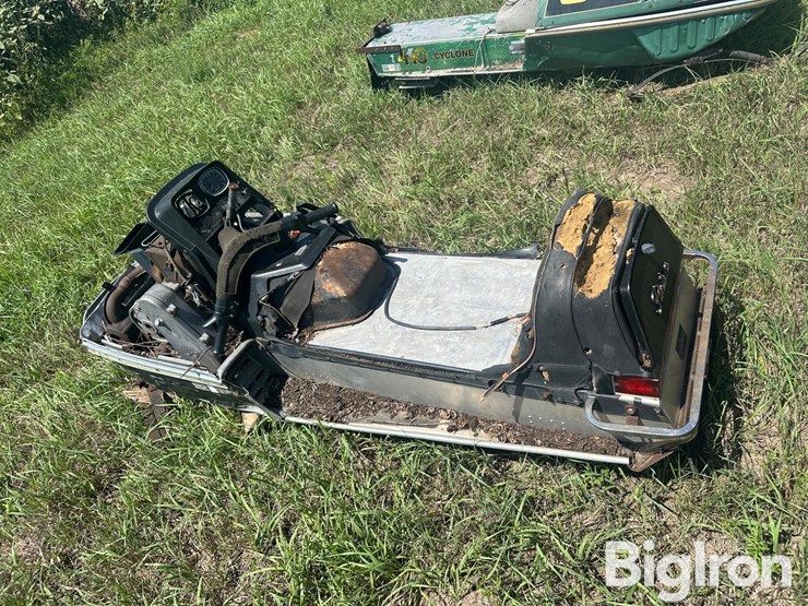 john-deere-340-image-20