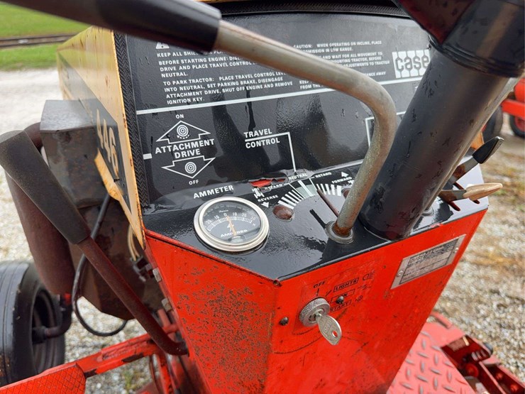 case-446-garden-tractor-image-18