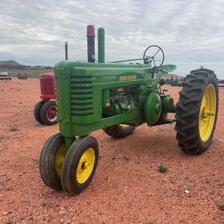 JOHN DEERE A