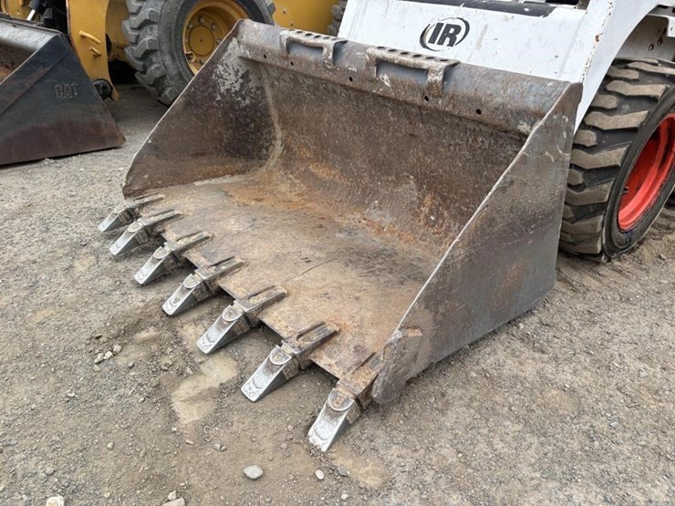 2005-bobcat-463-image-10