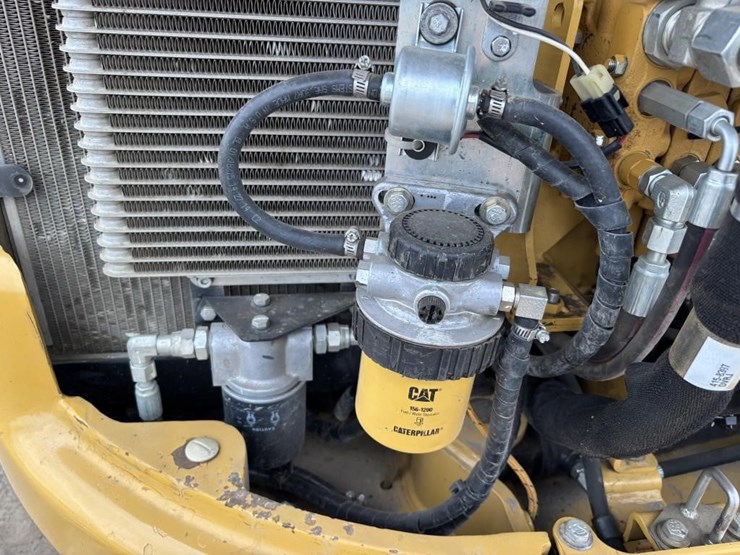 2015-caterpillar-303e-hydraulic-excavator-image-42