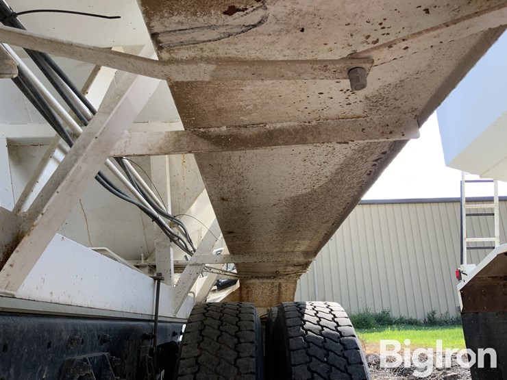 2012-international-prostar-image-16