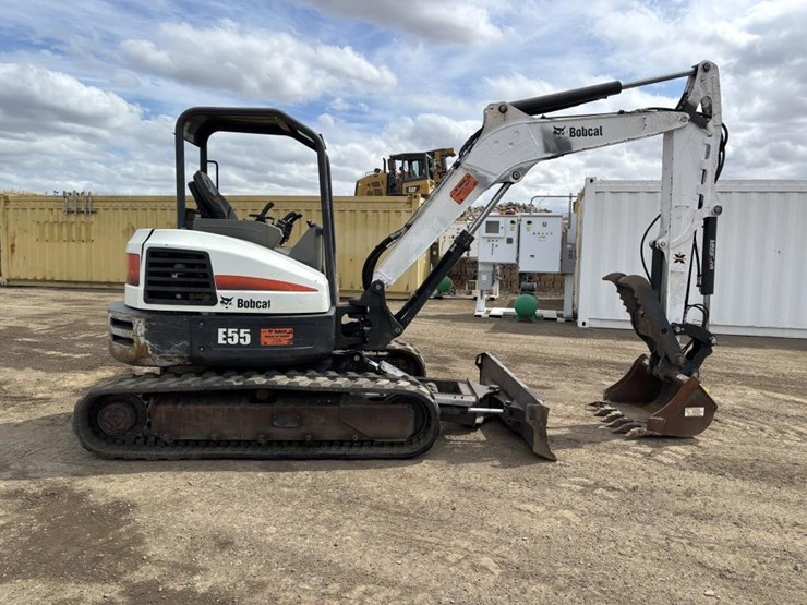 2019-bobcat-e55-image-7