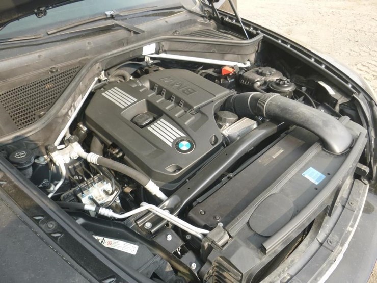 2009-bmw-x6-image-11