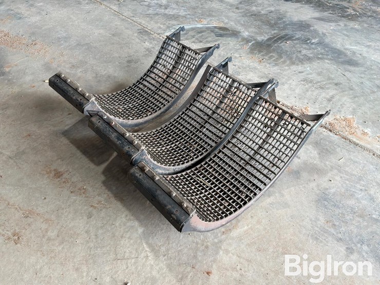 case-ih-large-wire-concaves-image-3
