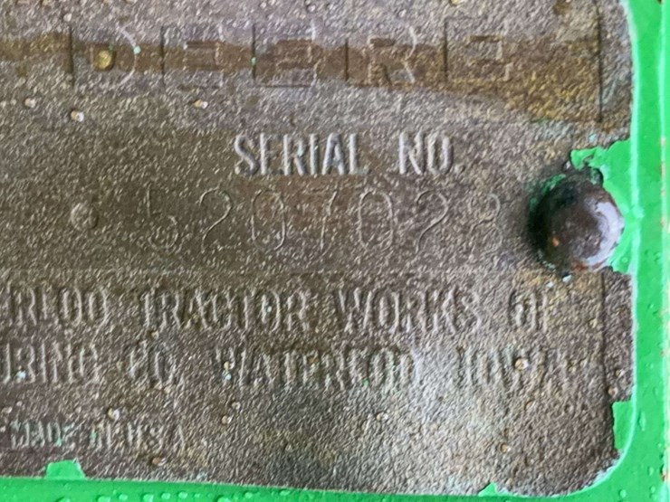john-deere-520-image-41