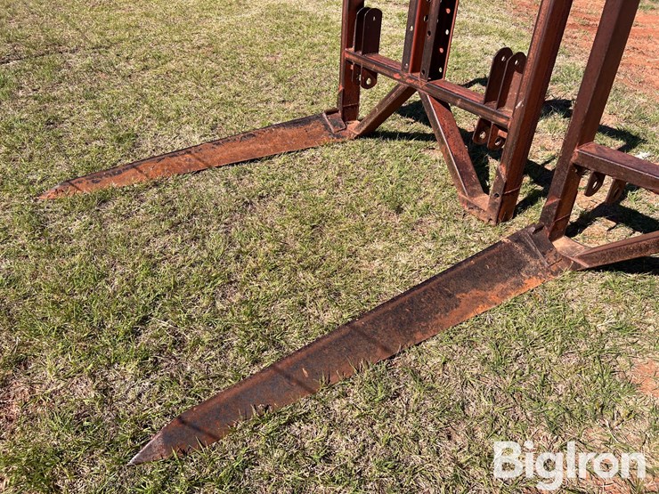 3-pt-bale-forks-image-11