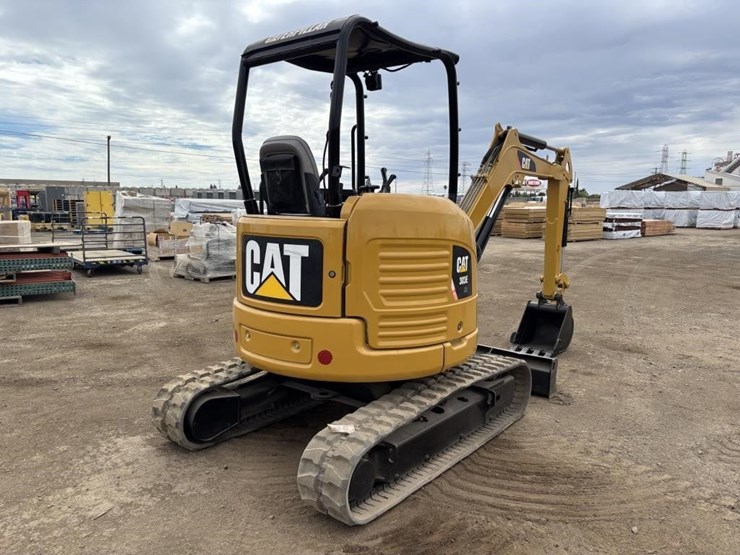 2015-caterpillar-303e-hydraulic-excavator-image-3