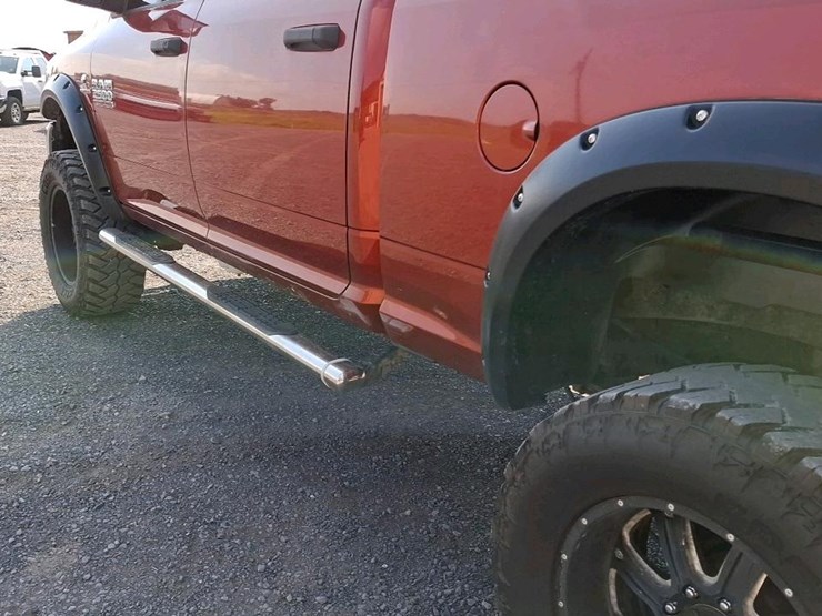 2013-dodge-2500-image-18