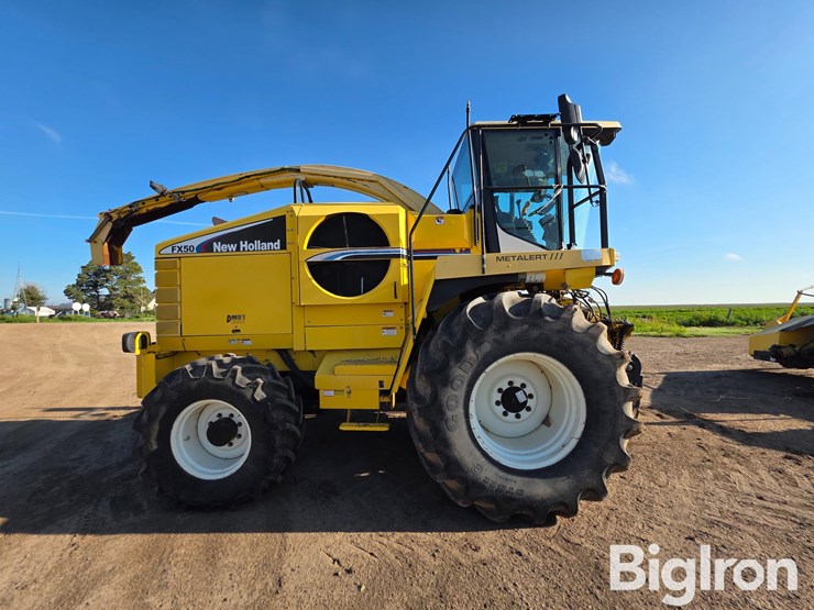 2006-new-holland-fx50-image-4