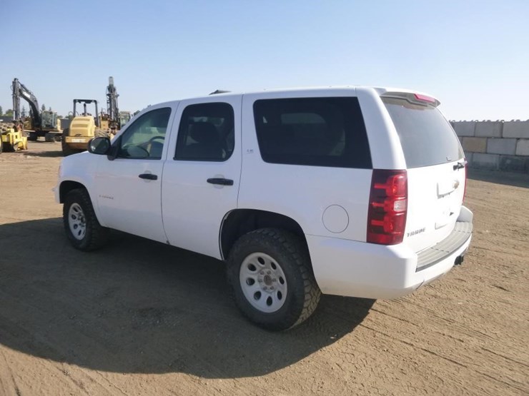 2009-chevrolet-tahoe-image-5