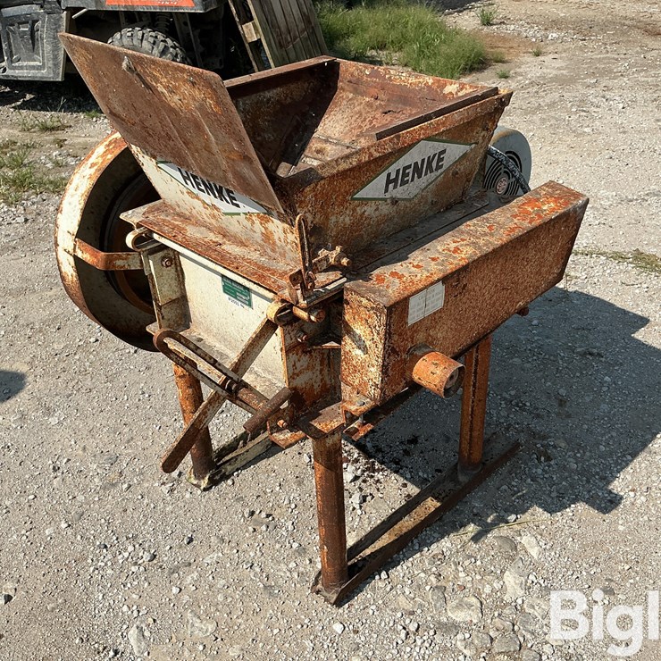 Henke Roller Mill