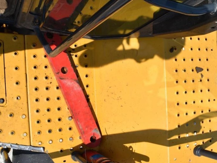 2019-deere-744kii-image-59
